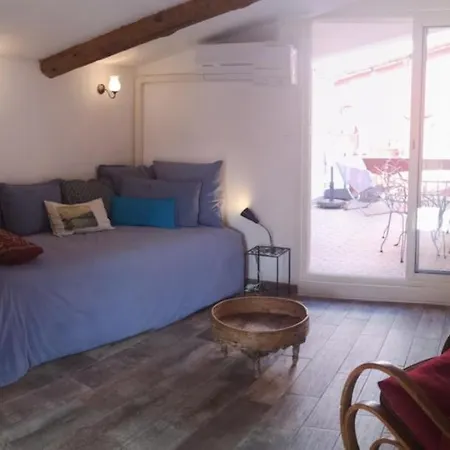 La Tonneliere Hotel *